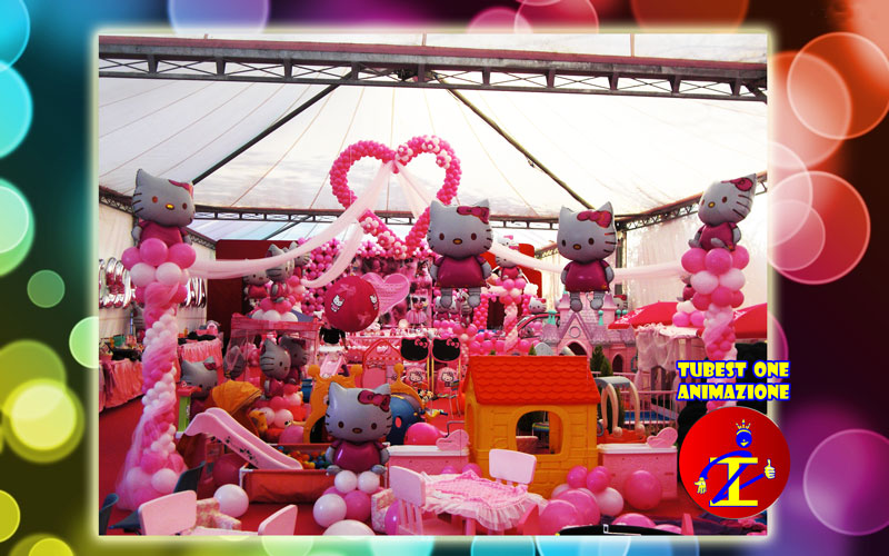 allestimento-con-palloncini-tema-hello-kitty