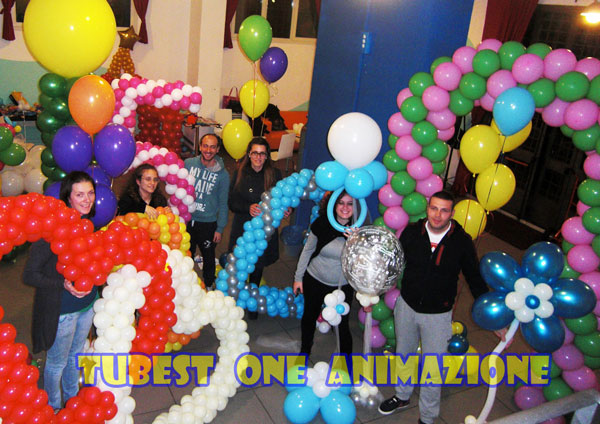 Corso di allestimento con palloncini