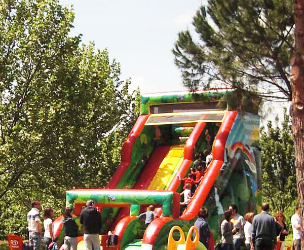 Noleggio Gonfiabili Roma - Scivoli, Salterini, Playground