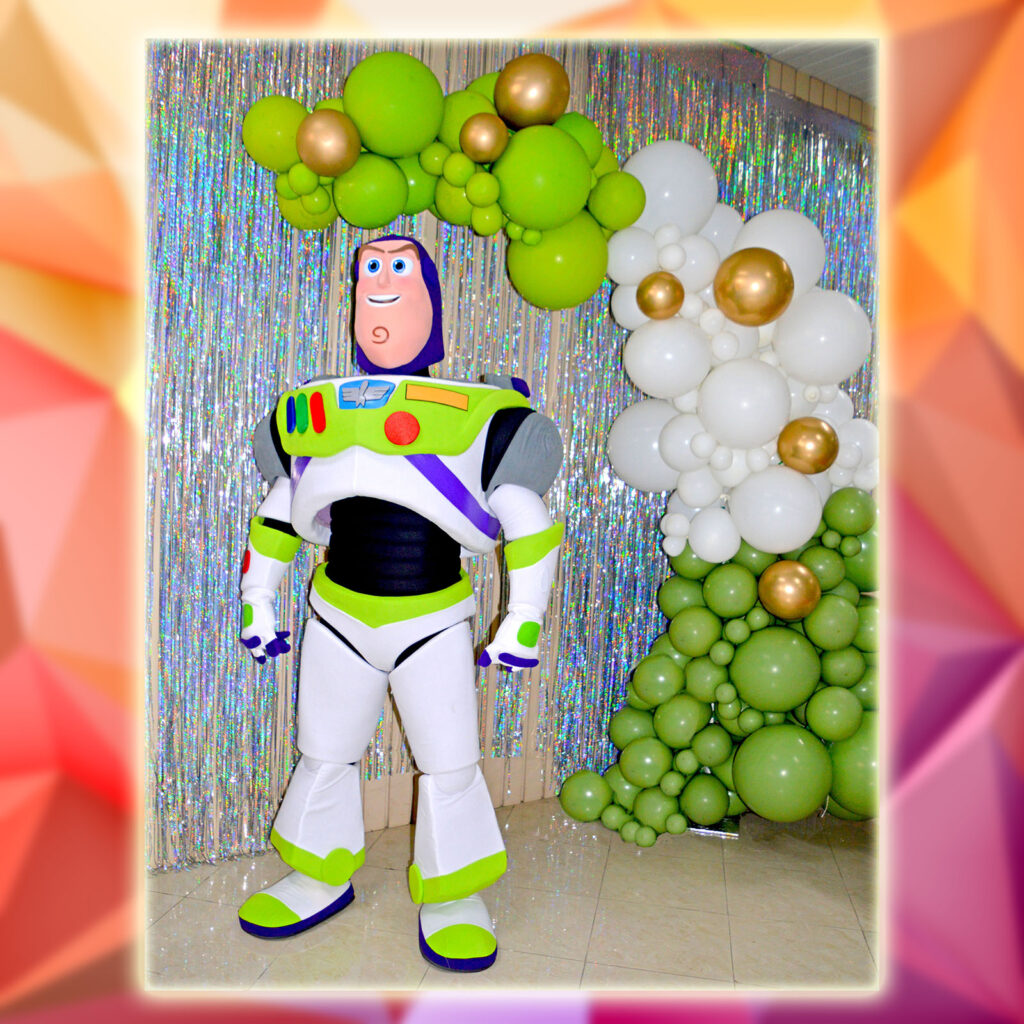 mascotte di Buzz per feste ed eventi a Roma